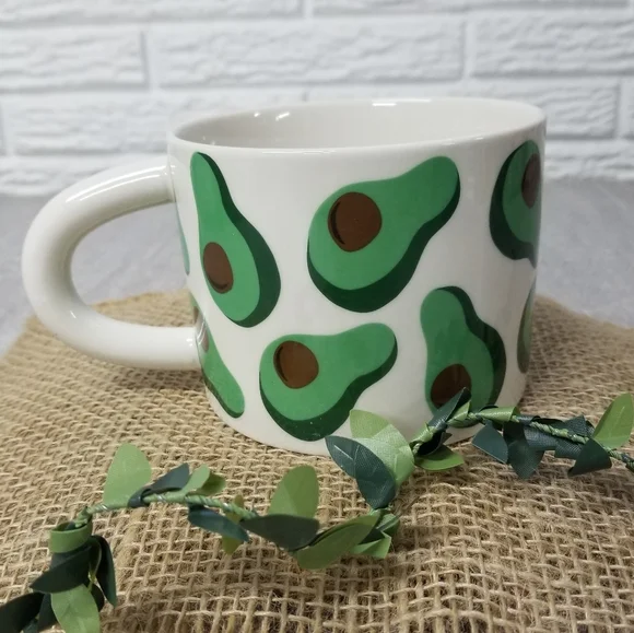 🌟3/$15 Avocado "Surprise" Mug🥑 - Picture 5 of 9